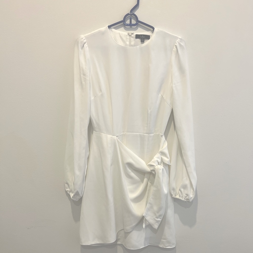 XS Lulu’s white dress